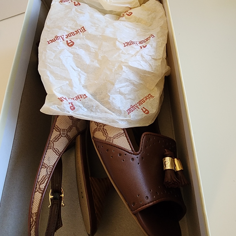 Etienne Aigner Brown Tassel Slingback Pumps - Picture 7 of 7